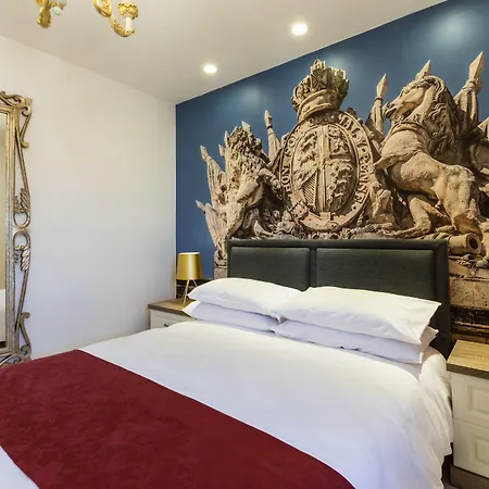 Jean De Valette Boutique Living Daire *