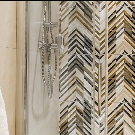 Jean De Valette Boutique Living *