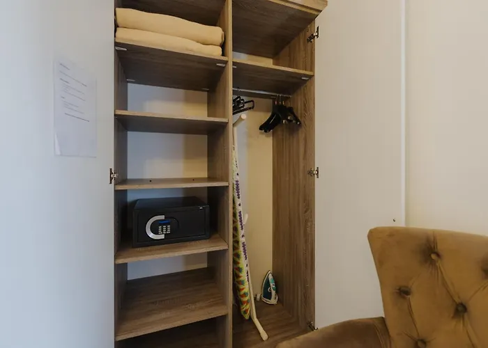 Jean De Valette Boutique Living *