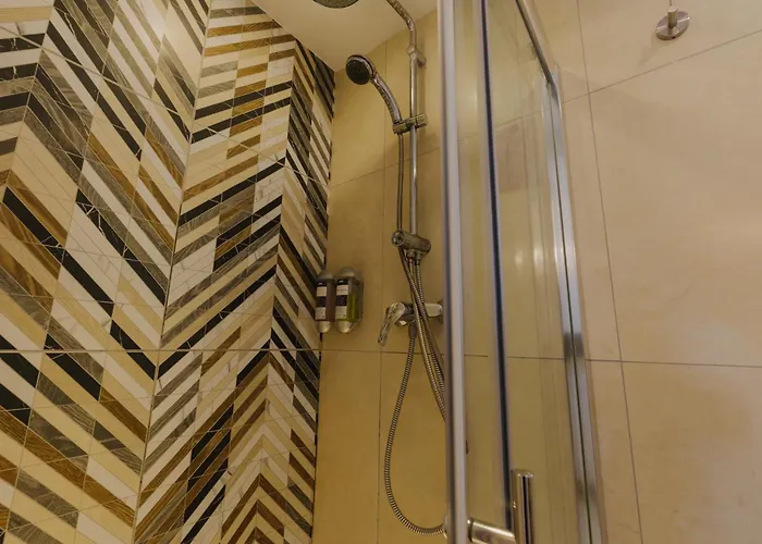 Jean De Valette Boutique Living *