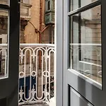 Jean De Valette Boutique Living Апартаменты *