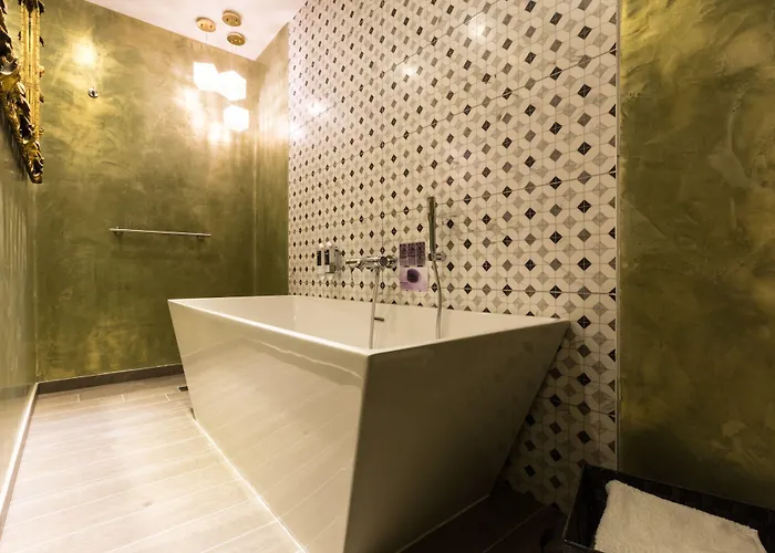 Jean De Valette Boutique Living